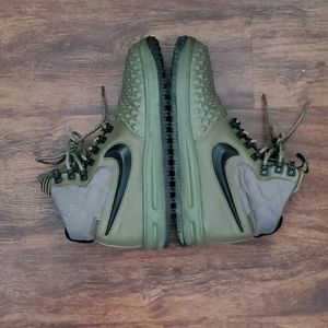 Nike Air Force 1 (Duckboot)